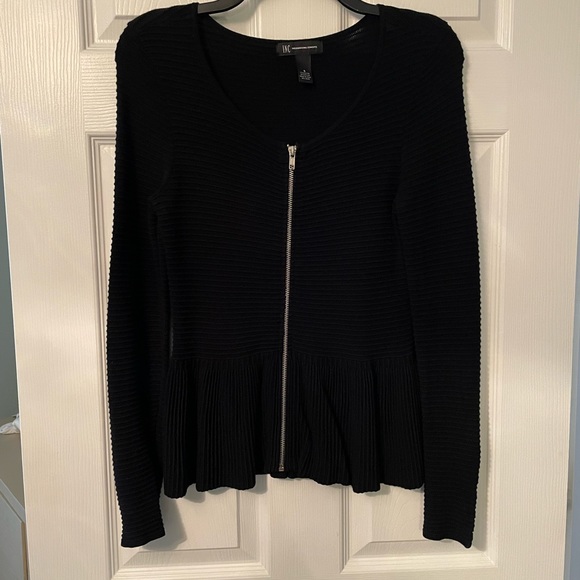 Sz S. INC Front Zip Sweater - Picture 1 of 4